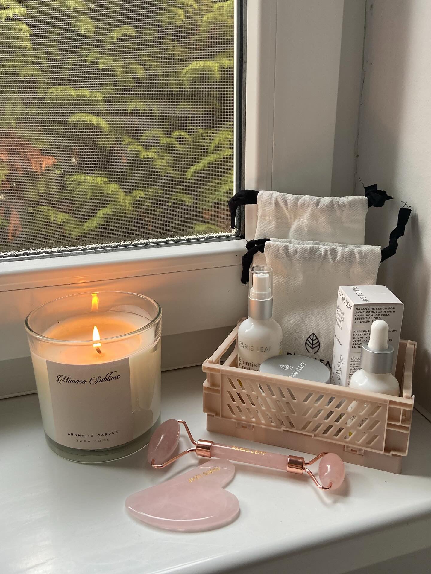 The Rose Quartz Facial Massage Set